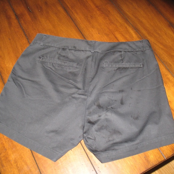 Women's Dockers Shorts Mid Rise Curvy Black 14 B3 - Picture 2 of 2